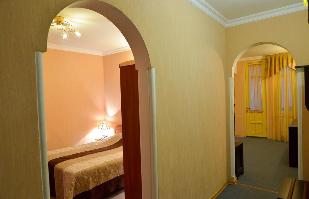 Hotel Old Town Kutaisi Værelse billede